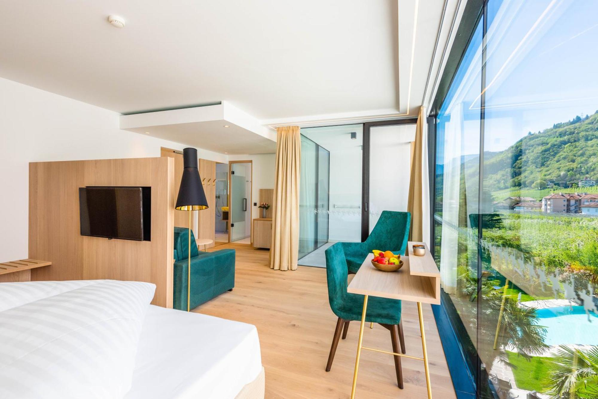 Hotel Gschwangut Лана Екстериор снимка